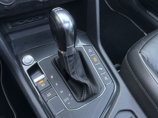 Volkswagen Tiguan Allspace 1.5 TSI Highline Business R 7p. | Pano | Leer | Trekhaak | 360 Camera | Stoelverwarming ActivLease financial lease