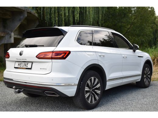 Volkswagen Touareg 3.0 TSi eHybrid ATMOSPHERE 4MOTION TREKHAAK/HEAD-UP/PANORAMADAK ActivLease financial lease