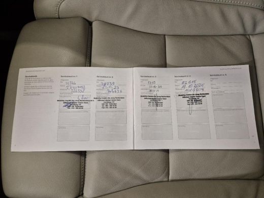 Volvo  XC40 1.5 T4 Recharge Inscription Blond Leder! | LageKM! | VolvoSelekt! | Camera | Stoel/Stuurverw. ActivLease financial lease