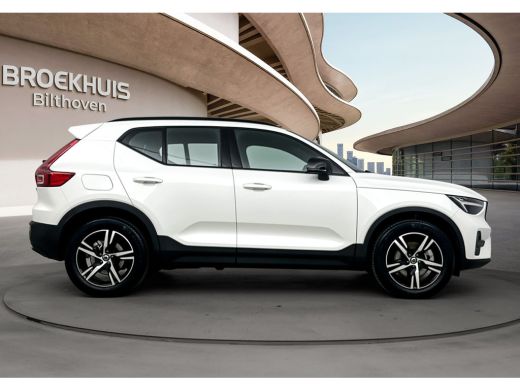 Volvo  XC40 2.0 B4 Plus Dark | Trekhaak | Reserve wiel | BLIS | Adaptive Cruiscontrol | Verwarmbare voorruit ... ActivLease financial lease