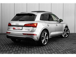 Audi Q5 50 TFSI e S edition 299PK | Luchtvering | Panorama dak | Luxe Lederen Bekleding | B&O | Elek. Sto...