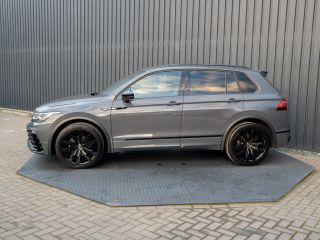 Volkswagen Tiguan 1.5 TSI R-Line Business+ | Side Assist | Keyless | 20'' | Camera | Elk. A-klep | IQ Light | Prijs...