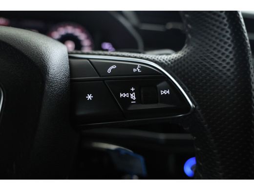 Audi Q3 45 TFSI quattro edition one Automaat, Quattro, S-Line ActivLease financial lease