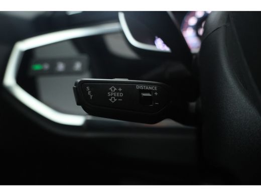 Audi Q3 45 TFSI quattro edition one Automaat, Quattro, S-Line ActivLease financial lease