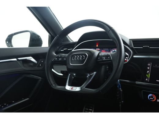Audi Q3 45 TFSI quattro edition one Automaat, Quattro, S-Line ActivLease financial lease