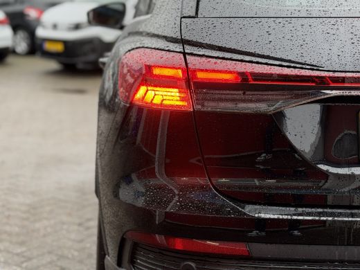 Audi Q4 e-tron 35 Launch edition 55 kWh | 170 PK | 92.639km | ActivLease financial lease