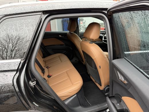 Audi Q4 e-tron 35 Launch edition 55 kWh | 170 PK | 92.639km | ActivLease financial lease