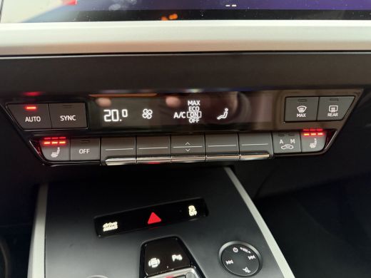 Audi Q4 e-tron 35 Launch edition 55 kWh | 170 PK | 92.639km | ActivLease financial lease