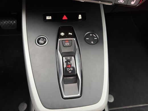 Audi Q4 e-tron 35 Launch edition 55 kWh | 170 PK | 92.639km | ActivLease financial lease