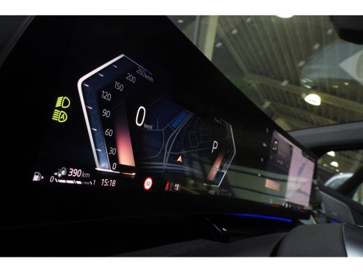 BMW 2 Serie 225e xDrive High Executive M Sport Automaat / Panoramadak / Trekhaak / Sportstoelen / M Adaptief ... ActivLease financial lease