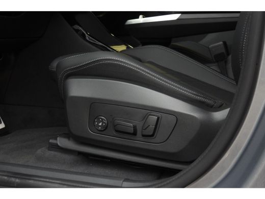 BMW 2 Serie 225e xDrive High Executive M Sport Automaat / Panoramadak / Trekhaak / Sportstoelen / M Adaptief ... ActivLease financial lease