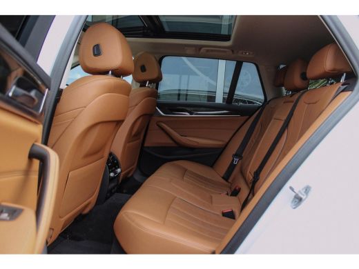 BMW 5 Serie Touring 540i G31 Facelift xDrive High Executive| 1e eigenaar | 334 pk | Dakraam | LED |DAB | Carp... ActivLease financial lease