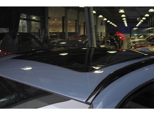 BMW X1 xDrive30e High Executive M Sport Automaat / Panoramadak / Trekhaak / Sportstoelen / M Adaptief on... ActivLease financial lease