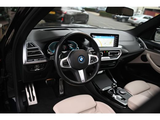 BMW X3 xDrive30e High Executive M Sport Automaat / Panoramadak / Sportstoelen / Achteruitrijcamera / Com... ActivLease financial lease