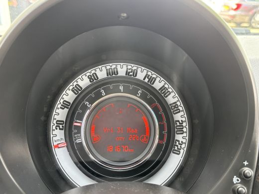 Fiat 500 1.2 Lounge | Pano | Airco | Bluetooth | Nieuwe Distributieriem! ActivLease financial lease