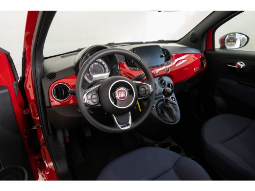 Fiat 500C 1.0 Hybrid | Parkeersensoren | Apple Carplay & Android Auto | Cruise Controle | Airco | Elektrisc... ActivLease financial lease