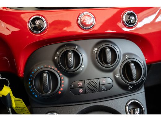 Fiat 500C 1.0 Hybrid | Parkeersensoren | Apple Carplay & Android Auto | Cruise Controle | Airco | Elektrisc... ActivLease financial lease