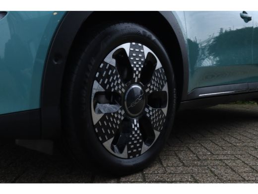 Fiat 600 1.2 Hybrid La Prima | Adapt. Cruise | Stoelverwarming | Massage | Carplay | Leder | Elektr. klep ... ActivLease financial lease