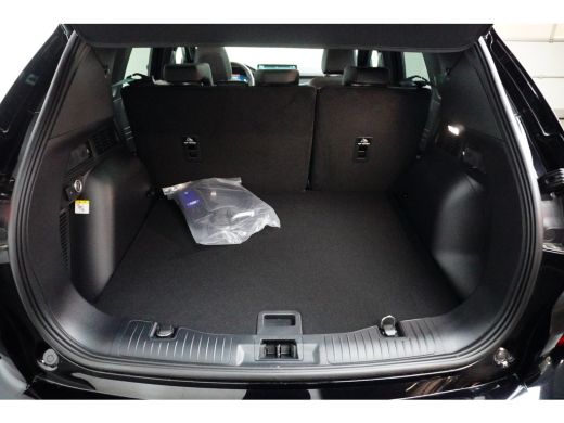 Ford Kuga 2.5 PHEV ST-Line X | Alle opties! | Pano | Elek. Trekhaak | Matrix LED | Head-up | 19'' ActivLease financial lease