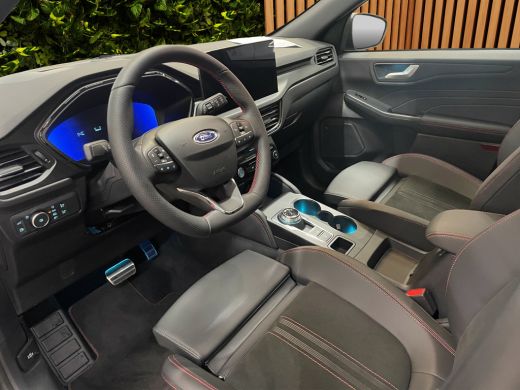 Ford Kuga 2.5 PHEV ST-Line X | Black Pack | Pano | Elek. Trekhaak | Matrix LED | Head-up | 20'' ActivLease financial lease