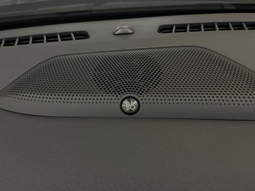 Ford Kuga 2.5 PHEV ST-Line X | Black Pack | Pano | Elek. Trekhaak | Matrix LED | Head-up | 20'' ActivLease financial lease