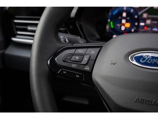 Ford Tourneo Connect 1.5 PHEV Titanium 7 Persoons | 7 Persoons | Camera | Adapt. Cruise | Dodehoek Detectie | Stuur / ... ActivLease financial lease