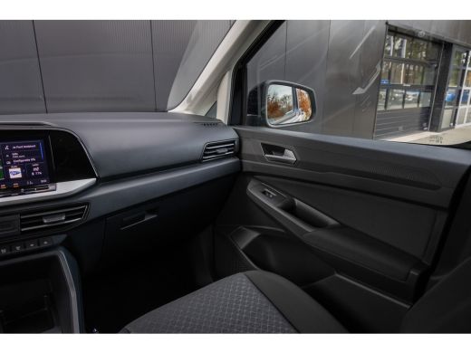 Ford Tourneo Connect 1.5 PHEV Titanium 7 Persoons | 7 Persoons | Camera | Adapt. Cruise | Dodehoek Detectie | Stuur / ... ActivLease financial lease
