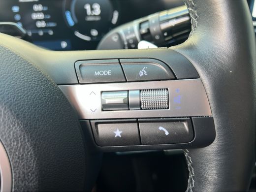 Hyundai Kona 1.6 GDI 141pk HEV Comfort Smart | Camera | Draadloos carplay | Climate control | Adaptive cruise ... ActivLease financial lease