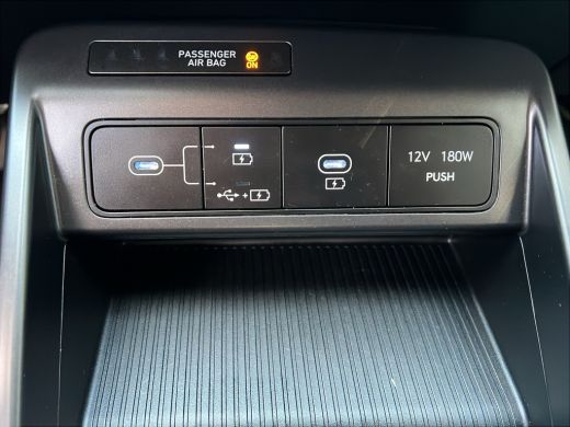 Hyundai Kona 1.6 GDI 141pk HEV Comfort Smart | Camera | Draadloos carplay | Climate control | Adaptive cruise ... ActivLease financial lease