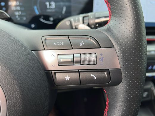 Hyundai Kona 1.6 GDI 141pk HEV N-Line | Premium audio | 360 camera | Bestuurdersstoel met geheugen | Adaptive ... ActivLease financial lease