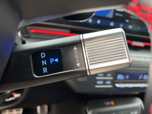 Hyundai Kona 1.6 GDI 141pk HEV N-Line | Premium audio | 360 camera | Bestuurdersstoel met geheugen | Adaptive ... ActivLease financial lease