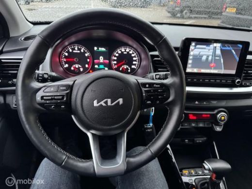 Kia Stonic 1.0 T-GDI MHEV Automaat DynamicLine Hoge instap, Stoel & stuur verwarming , Velgen, Carplay, Came... ActivLease financial lease
