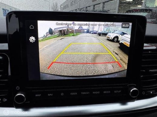 Kia Stonic 1.0 T-GDI MHEV Automaat DynamicLine Hoge instap, Stoel & stuur verwarming , Velgen, Carplay, Came... ActivLease financial lease