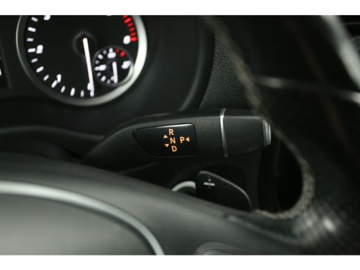 Mercedes-Benz Vito 114 CDI Lang | Aut. | Airco | Adaptive Cruise | Carplay | 3-Zits | Trekh. | Camera | Navi | 18"LMV ActivLease financial lease