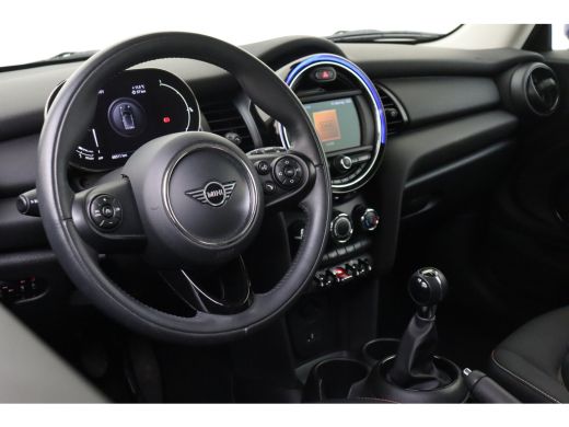 Mini One One Business / Airconditioning / Cruise Control / Navigatie ActivLease financial lease