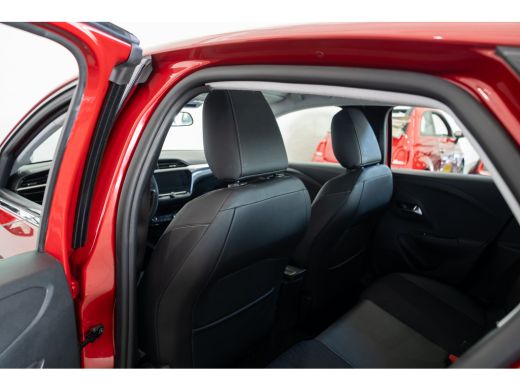 Opel Corsa 1.2 Turbo 100PK Elegance Automaat | Parkeersensoren | Camera | Dodehoek bewaking | Apple Carplay ... ActivLease financial lease