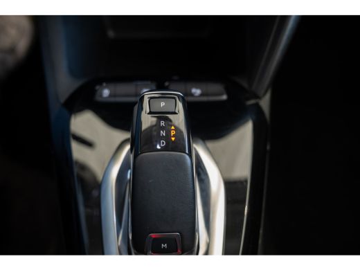 Opel Corsa 1.2 Turbo 100PK Elegance Automaat | Parkeersensoren | Camera | Dodehoek bewaking | Apple Carplay ... ActivLease financial lease