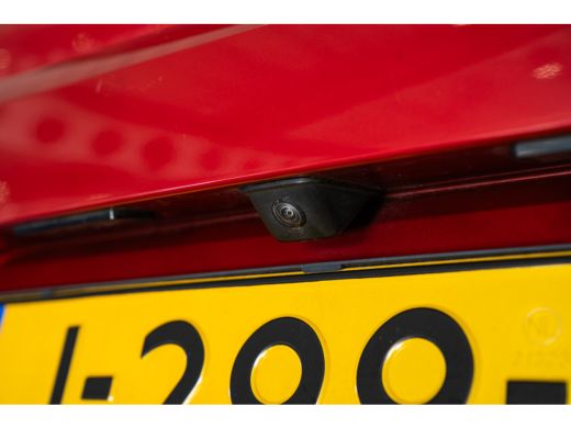 Opel Corsa 1.2 Turbo 100PK Elegance Automaat | Parkeersensoren | Camera | Dodehoek bewaking | Apple Carplay ... ActivLease financial lease