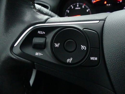 Opel Crossland X 1.2 Edition 2020 | CRUISE CONTROL | 16'' LMV | PRIVACY GLAS | ActivLease financial lease