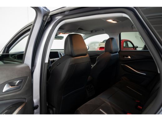 Opel Grandland 1.6 Turbo 300PK Plug-In Hybrid 4x4 GSe | Alcantara | El. Achterklep | Camera | Stoel & Stuurverwa... ActivLease financial lease