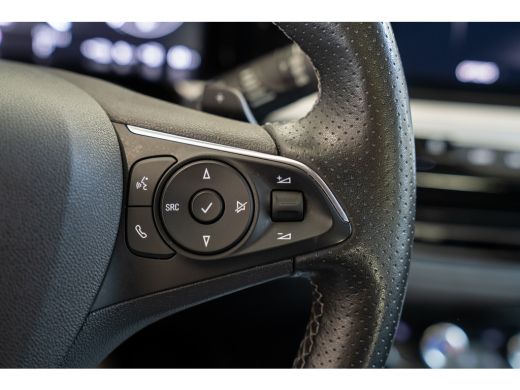 Opel Grandland 1.6 Turbo 300PK Plug-In Hybrid 4x4 GSe | Alcantara | El. Achterklep | Camera | Stoel & Stuurverwa... ActivLease financial lease