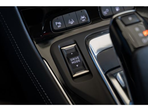 Opel Grandland 1.6 Turbo 300PK Plug-In Hybrid 4x4 GSe | Alcantara | El. Achterklep | Camera | Stoel & Stuurverwa... ActivLease financial lease