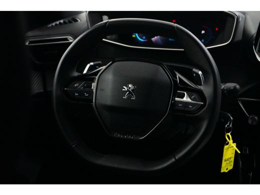 Peugeot 2008 1.2 PureTech Allure Pack Virtueel Dashboard | Carplay | Camera | Cruise | Climate | Leder/Stof | ... ActivLease financial lease