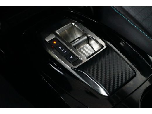 Peugeot 2008 1.2 PureTech Allure Pack Virtueel Dashboard | Carplay | Camera | Cruise | Climate | Leder/Stof | ... ActivLease financial lease