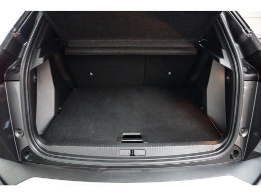 Peugeot 2008 1.2 PureTech Allure Pack Virtueel Dashboard | Carplay | Camera | Cruise | Climate | Leder/Stof | ... ActivLease financial lease