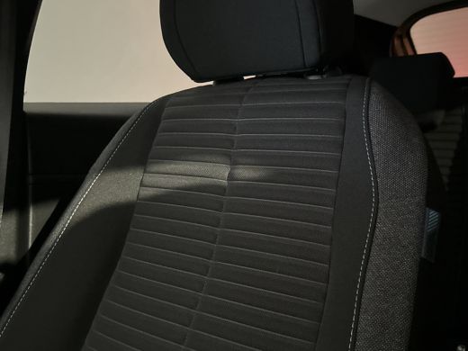 Peugeot 208 1.2 PureTech Style | Navigatie | Achteruitrijcamera | | Achterspoiler | Achteruitrijcamera | Airco ActivLease financial lease