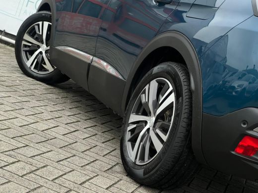 Peugeot 3008 1.6 HYbrid 225 Blue Lease Allure CAMERA | CARPLAY | CRUISE | ActivLease financial lease