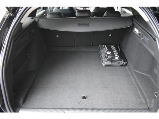 Peugeot 308 SW 1.2 Hybrid 145 e-DCS6 Allure DEMO-DEAL! | 360 Camera | Adaptive Cruise | Keyless-Entry | Navig... ActivLease financial lease