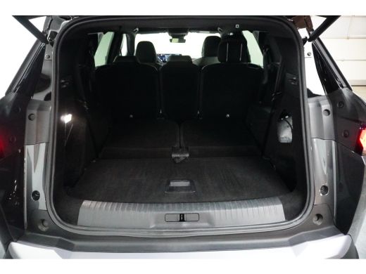 Peugeot 5008 1.2 Hybrid 136 GT Camera | Adaptieve Cruise | Stoel & Stuurverwarming | Climate | 19" Lichtmetaal... ActivLease financial lease