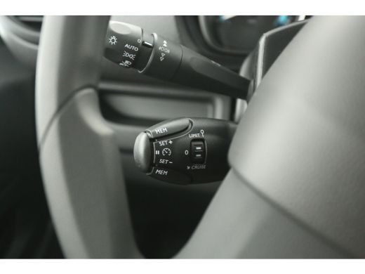 Peugeot e-Expert L2H1 75 kWh | 2025 | Elektrisch | Snelladen | 360° Camera | 3-Zits | Airco | Cruise | Carplay ActivLease financial lease